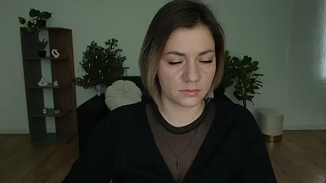 Snapshot of MariaSttone chatting on 02/05/25, 02:59 MariaSttone online show from 02/05/25, 02:59