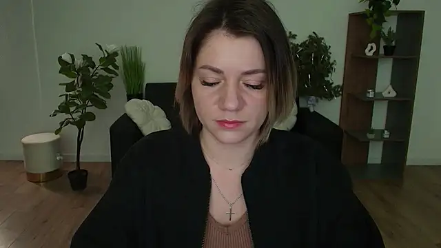 Snapshot of MariaSttone chatting on 02/16/25, 02:10 MariaSttone online show from 02/16/25, 02:10