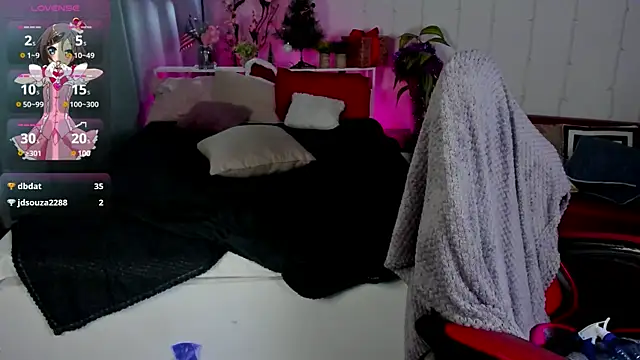 Snapshot of Makima_lee chatting on 01/11/25, 07:49 Makima lee online show from 01/11/25, 07:49