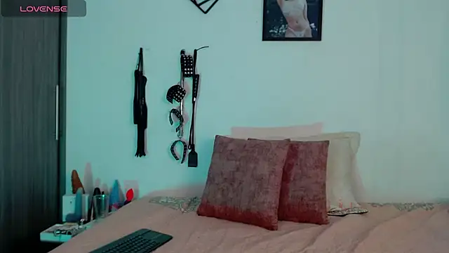 Alisson Beckett online show from 02/21/25, 06:37