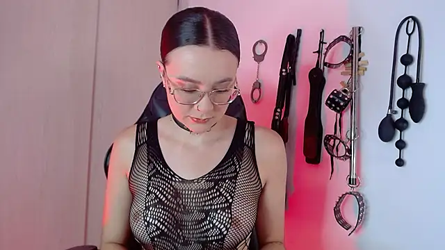 Alisson Beckett online show from 09/11/25, 07:03