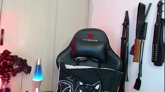 Snapshot of Alisson_Beckett chatting on 03/24/26, 11:43 Alisson Beckett online show from 03/24/26, 11:43