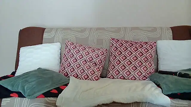 Snapshot of spellbaby chatting on 03/22/26, 10:40 spellbaby online show from 03/22/26, 10:40