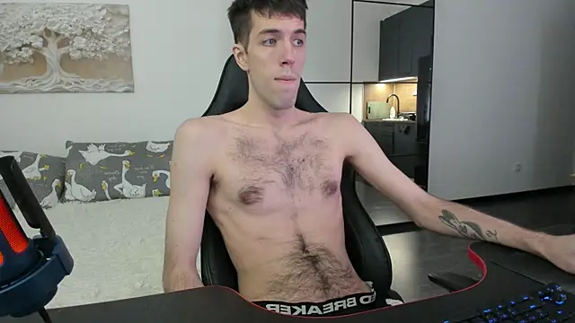 Snapshot of White_Dylan chatting on 12/20/25, 07:15 White Dylan online show from 12/20/25, 07:15