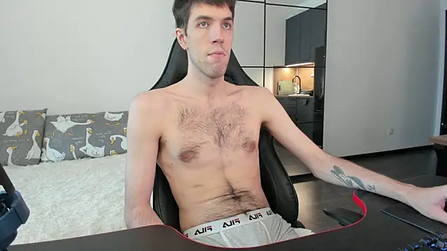 Snapshot of White_Dylan chatting on 01/13/26, 08:08 White Dylan online show from 01/13/26, 08:08