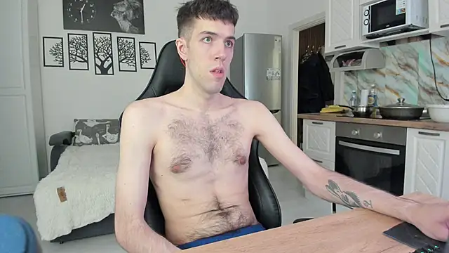 White Dylan online show from 06/14/26, 07:49