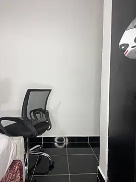 prettiepearl online show from 11/27/25, 11:51