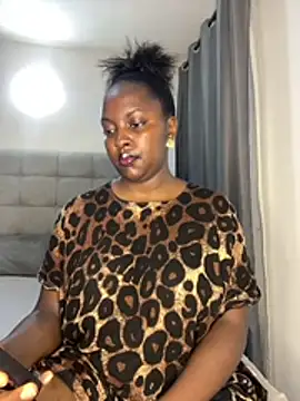 prettiepearl online show from 06/28/26, 05:35