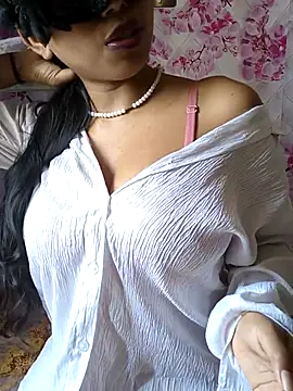 Snapshot of sandy_naughty chatting on 04/10/26, 08:41 sandy naughty online show from 04/10/26, 08:41