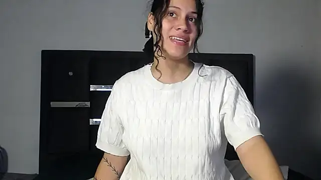 realshy-Stepsis online show from 05/08/26, 12:43