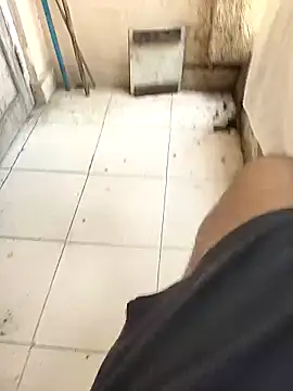 Snapshot of Vinay-kumar89 chatting on 02/20/26, 09:00 Vinay-kumar89 online show from 02/20/26, 09:00