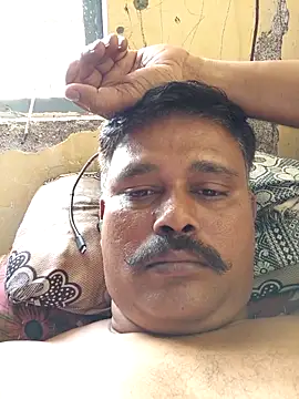 Snapshot of Vinay-kumar89 chatting on 02/22/26, 09:19 Vinay-kumar89 online show from 02/22/26, 09:19