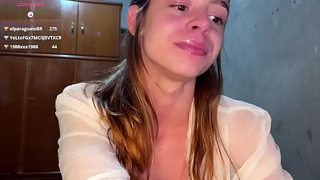 Snapshot of RuivaRaposinha chatting on 01/16/25, 11:16 RuivaRaposinha online show from 01/16/25, 11:16