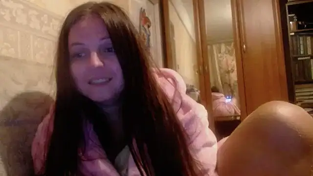 Snapshot of CatMelissa chatting on 09/24/25, 10:35 CatMelissa online show from 09/24/25, 10:35