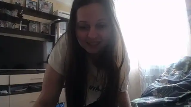 Snapshot of CatMelissa chatting on 04/22/26, 09:44 CatMelissa online show from 04/22/26, 09:44