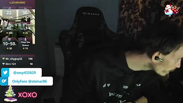 Snapshot of sexy264329 chatting on 12/15/24, 08:04 sexy264329 online show from 12/15/24, 08:04