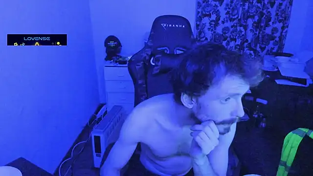 Snapshot of sexy264329 chatting on 02/24/25, 05:31 sexy264329 online show from 02/24/25, 05:31