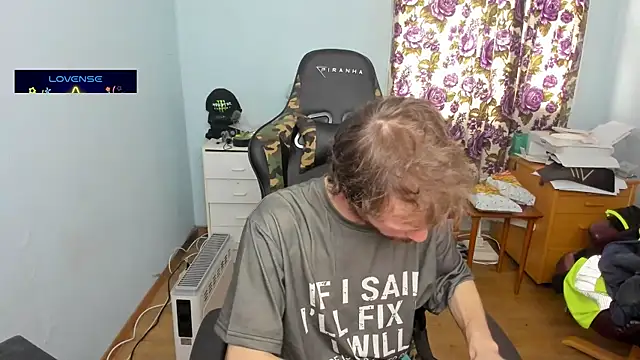 Snapshot of sexy264329 chatting on 03/01/25, 10:34 sexy264329 online show from 03/01/25, 10:34