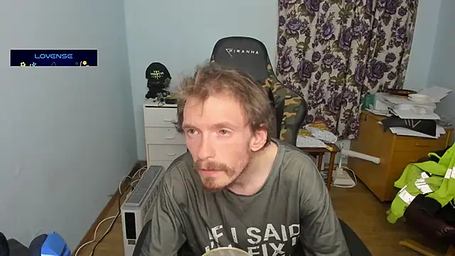 Snapshot of sexy264329 chatting on 03/01/25, 06:00 sexy264329 online show from 03/01/25, 06:00