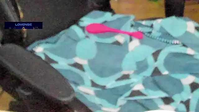 Snapshot of sexy264329 chatting on 03/04/25, 05:24 sexy264329 online show from 03/04/25, 05:24