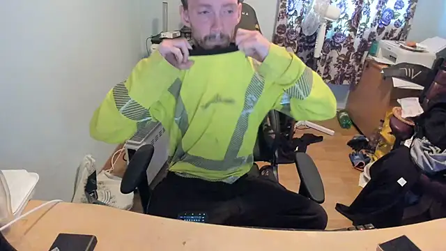 Snapshot of sexy264329 chatting on 10/09/25, 01:20 sexy264329 online show from 10/09/25, 01:20