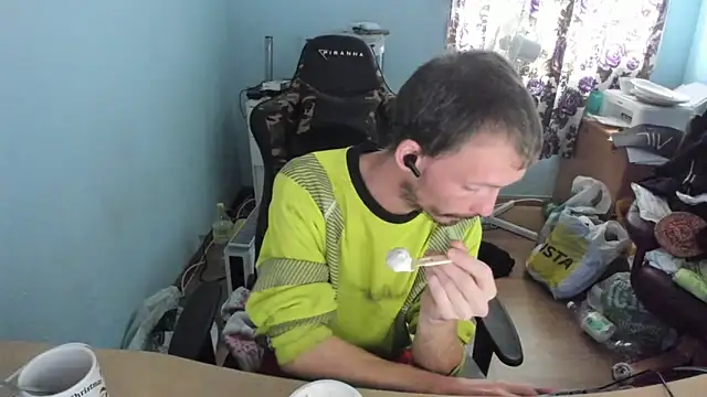 Snapshot of sexy264329 chatting on 10/18/25, 11:55 sexy264329 online show from 10/18/25, 11:55