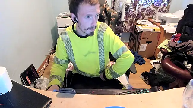 Snapshot of sexy264329 chatting on 11/27/25, 02:08 sexy264329 online show from 11/27/25, 02:08