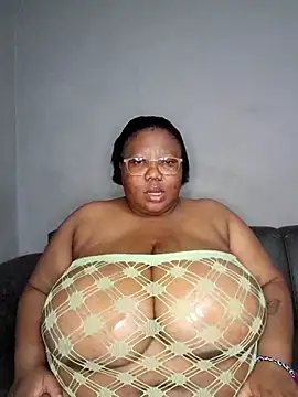 DAIRYBELLELIZxx online show from 07/22/26, 09:39