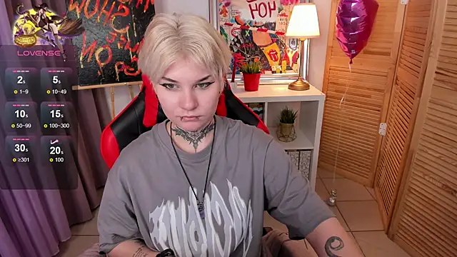 mekurisu online show from 03/11/25, 07:26