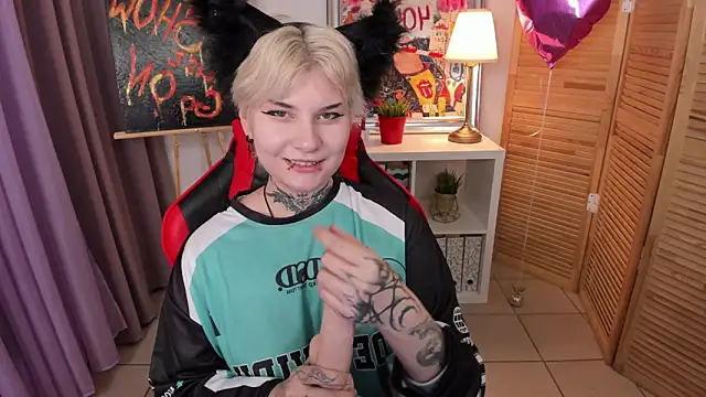 mekurisu online show from 03/15/25, 04:24