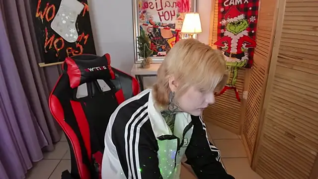 mekurisu online show from 12/05/25, 08:23