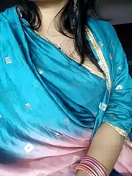 Snapshot of karishma chatting on 01/07/25, 07:59 karishma online show from 01/07/25, 07:59