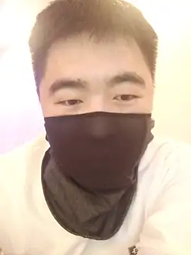 Snapshot of MinGGB chatting on 12/01/25, 02:33 MinGGB online show from 12/01/25, 02:33