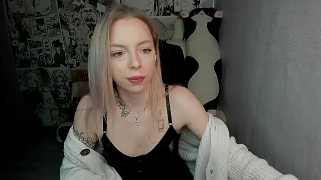 Martha Cameron online show from 01/08/25, 11:41