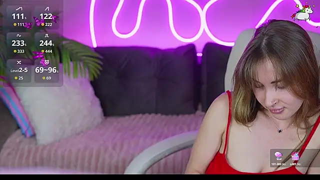 Snapshot of JennyyLuv chatting on 09/16/25, 12:50 JennyyLuv online show from 09/16/25, 12:50