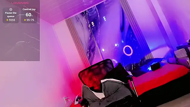 Gabyqueen70 online show from 06/18/26, 09:14