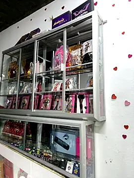 sofiafantasy online show from 11/29/25, 11:08