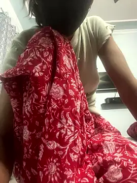 Snapshot of HotRiyacpl chatting on 01/17/26, 02:44 HotRiyacpl online show from 01/17/26, 02:44