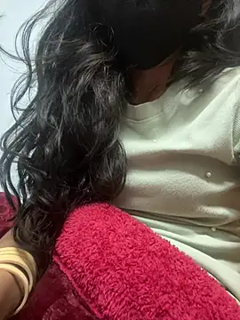 Snapshot of HotRiyacpl chatting on 02/10/26, 05:39 HotRiyacpl online show from 02/10/26, 05:39