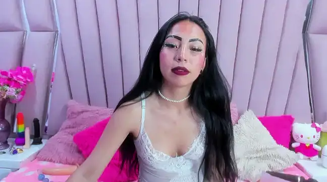 nathalia pink online show from 12/06/24, 11:36