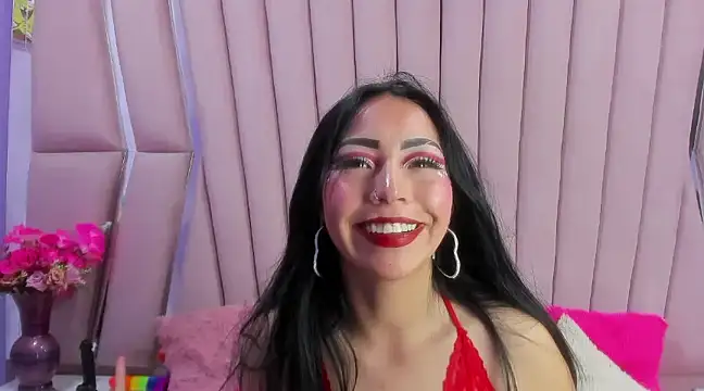 nathalia pink online show from 12/12/24, 08:43