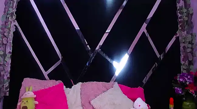 nathalia pink online show from 01/13/25, 08:37