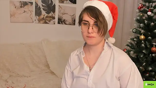 Funny bunnyy online show from 12/15/24, 12:29