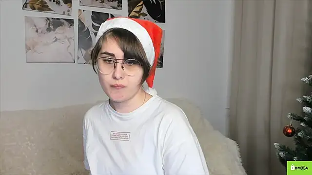 Funny bunnyy online show from 12/15/24, 09:09