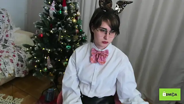 Funny bunnyy online show from 12/29/24, 12:20