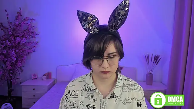 Funny bunnyy online show from 01/11/25, 04:46