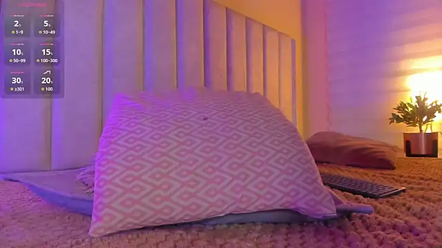 lil hanna18 online show from 11/26/25, 07:59