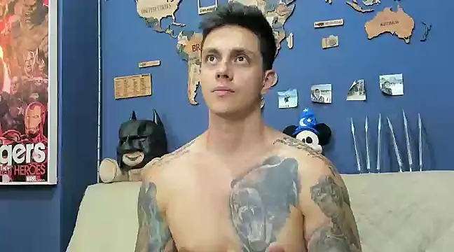 Snapshot of JeanBroc chatting on 12/13/24, 11:39 JeanBroc online show from 12/13/24, 11:39