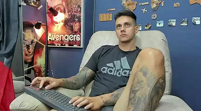 Snapshot of JeanBroc chatting on 03/15/25, 11:06 JeanBroc online show from 03/15/25, 11:06