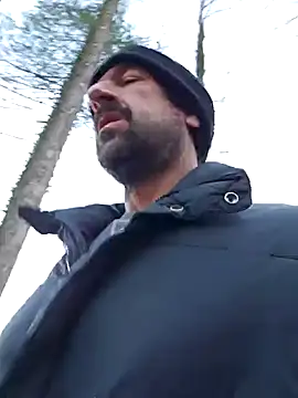 Snapshot of sinful_silvio chatting on 12/11/24, 09:45 sinful silvio online show from 12/11/24, 09:45